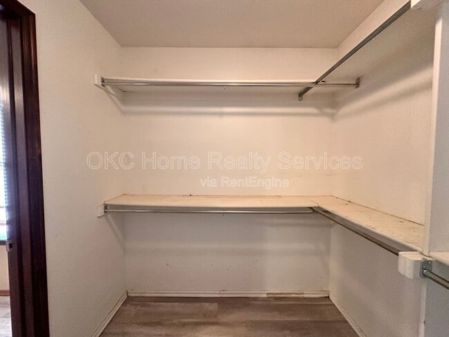 Building Photo - 13204 SW 2nd Terrace