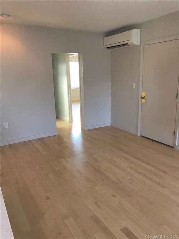 Building Photo - 25 Hancox St
