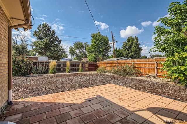 Building Photo - 3183 Vaughn St