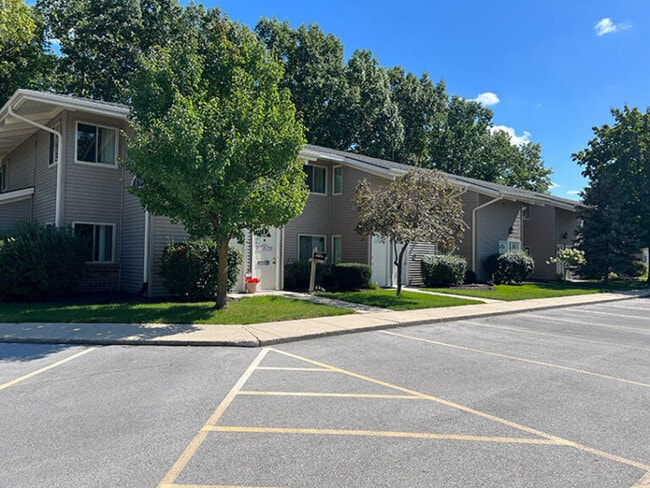 Building Photo - Park Avenue Apartments