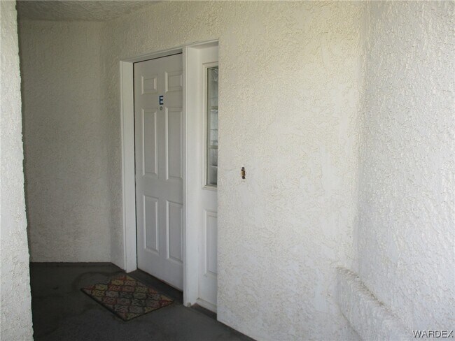 Primary Photo - 2022 Merrill Ln