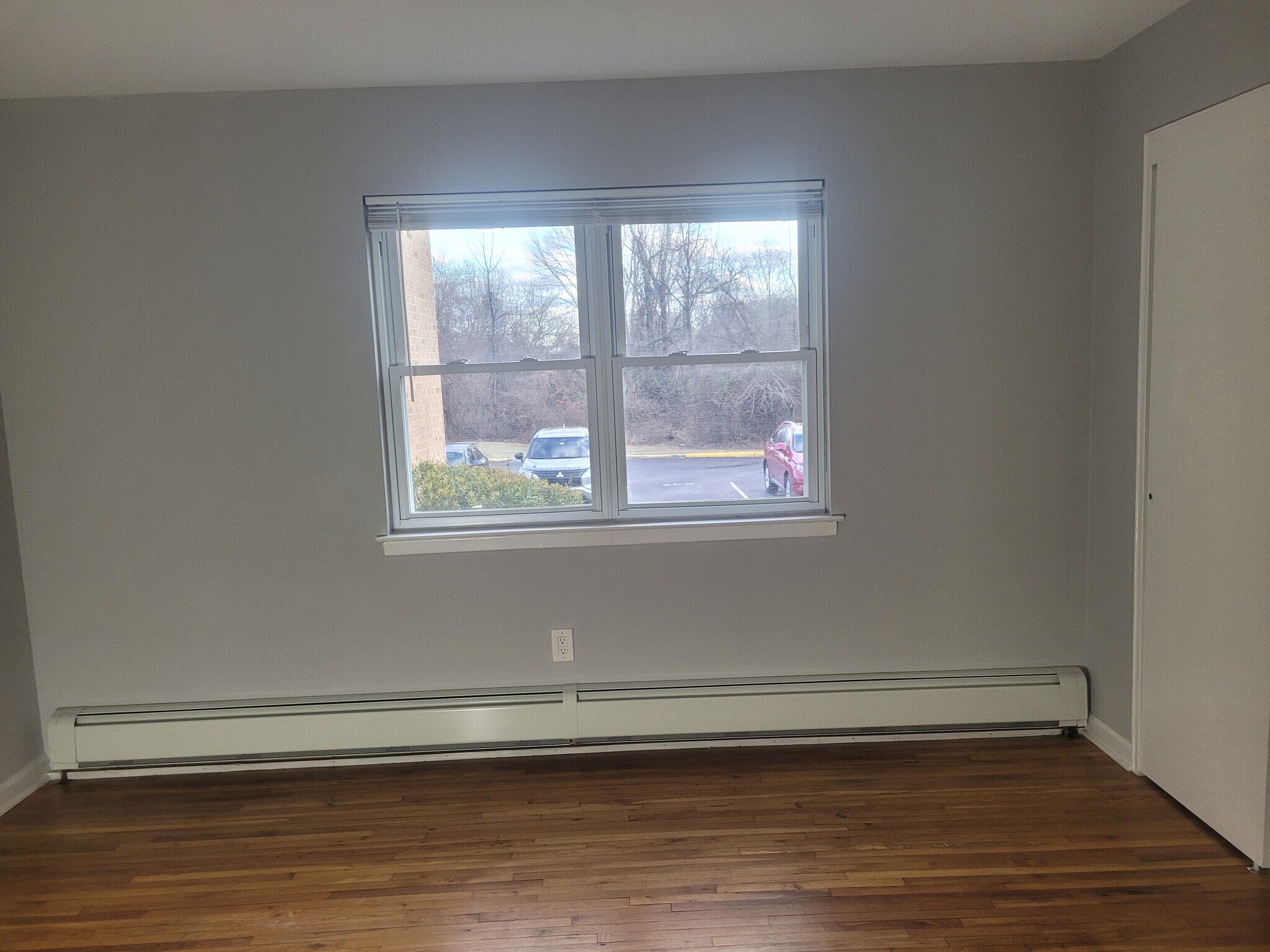 Building Photo - 56 Manchester Ct