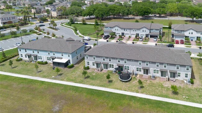 Building Photo - 2026 Crape Jasmine Ln