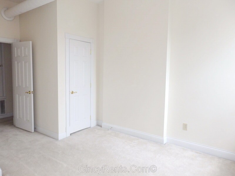 Building Photo - 2155 Fulton Ave