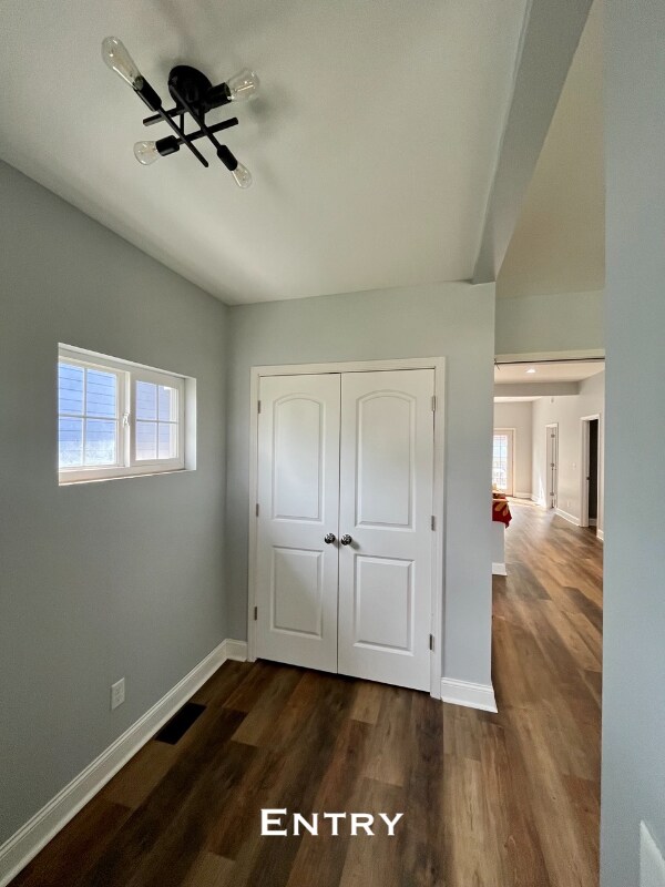 Building Photo - 1016 Villa Ave