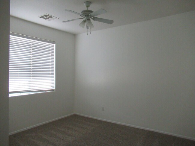 Building Photo - Beautiful Home in Gilbert!