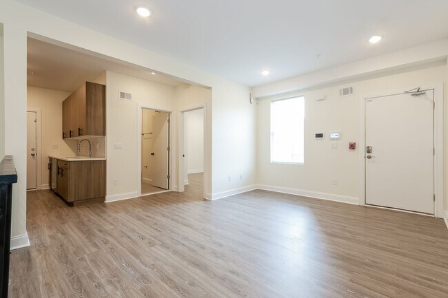 Building Photo - 2009 N 22nd St