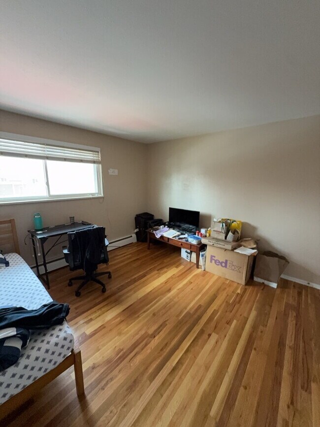 Building Photo - "Charming 3-Bedroom Boulder home!"