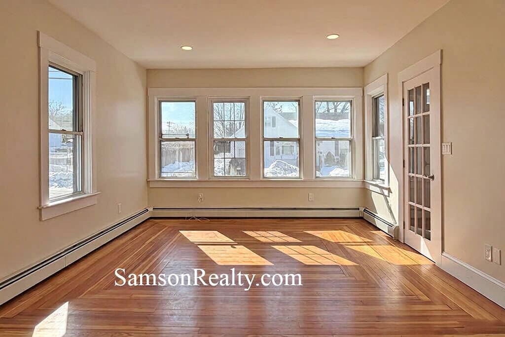 Building Photo - 178 Hillside Ave