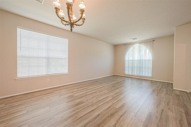 Building Photo - 8923 Aber Trail Ct