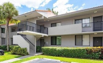 Building Photo - 9589 SW 1st Ct