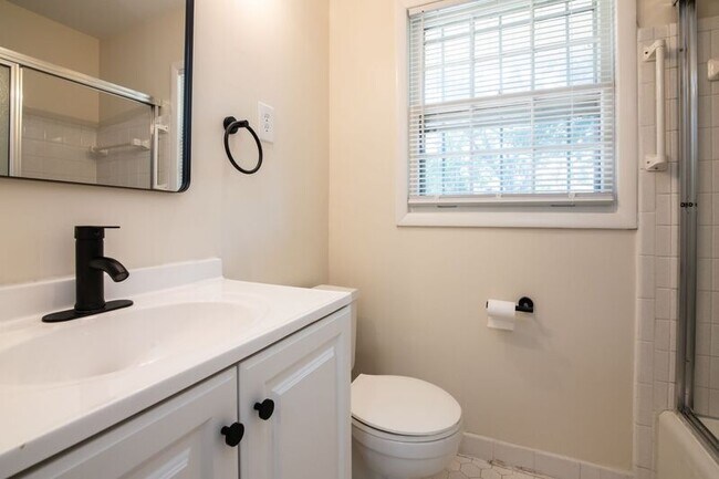 Building Photo - 6537 Court K