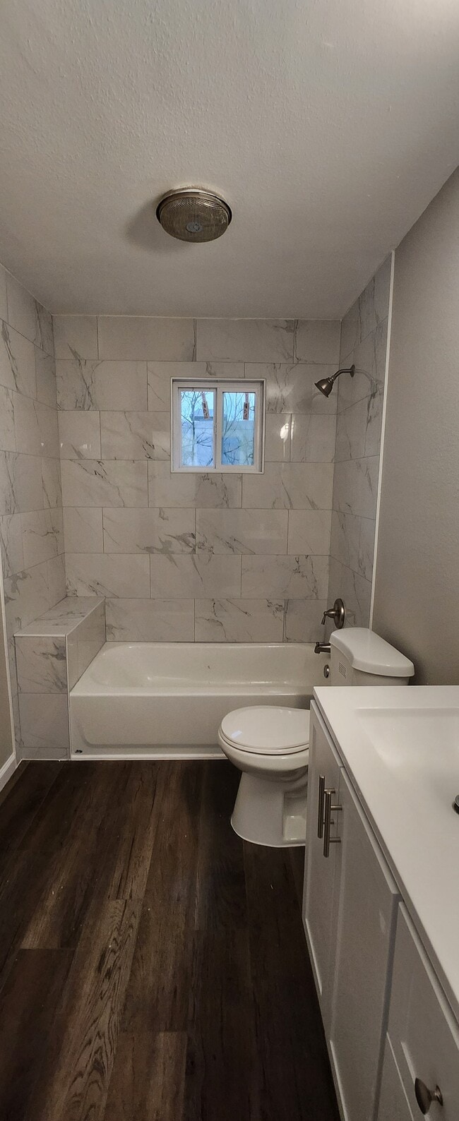 Building Photo - 1227 Westmoreland Dr