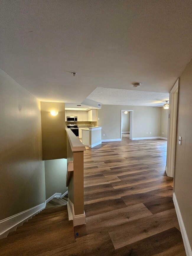 Building Photo - 4187 N Haverhill Rd