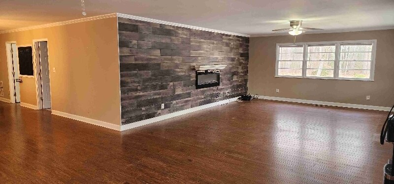 Building Photo - 4605 Blanton Rd