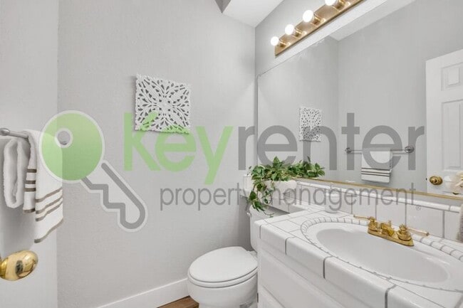 Building Photo - 2321 Eagle Ct