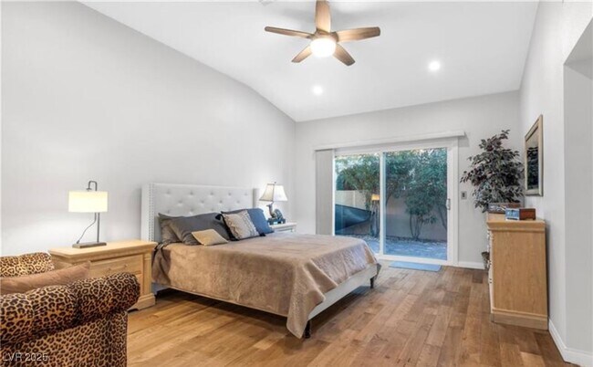 Building Photo - 2533 Seascape Dr