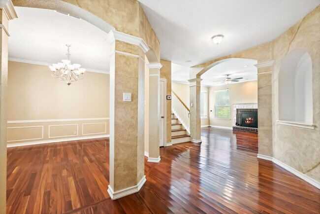 Building Photo - 2538 Somerall