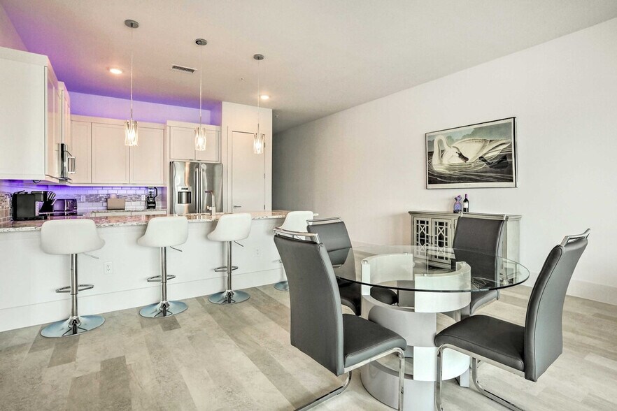 Building Photo - 15310 TX-105