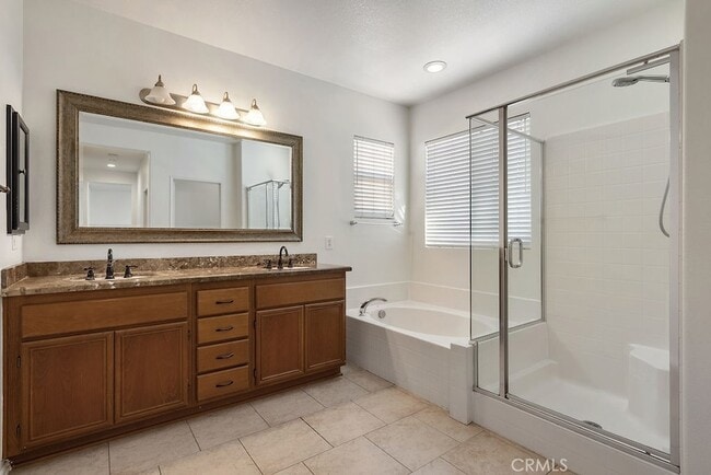 Building Photo - 8128 Wishing Well Ln