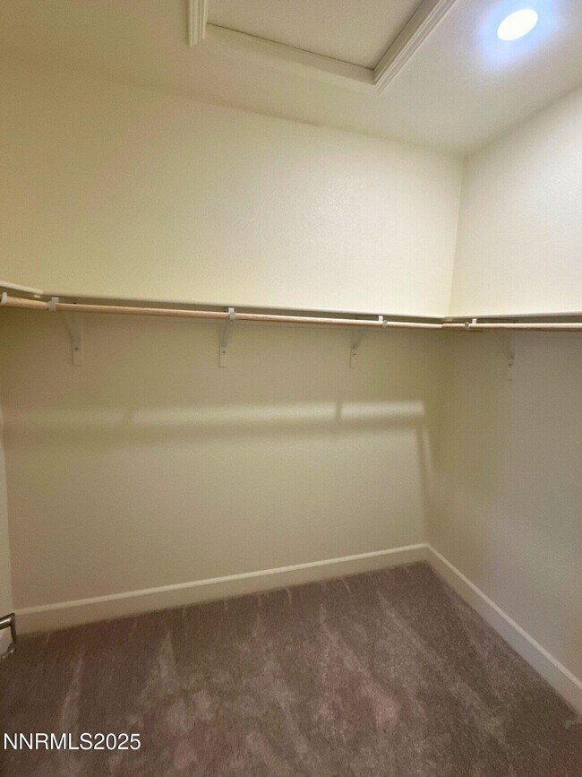 Building Photo - 7145 Owl Vw Dr