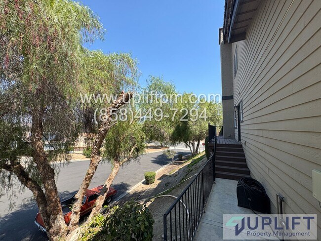 Building Photo - Gated Community Canyon Lake - Large 3 bedr...