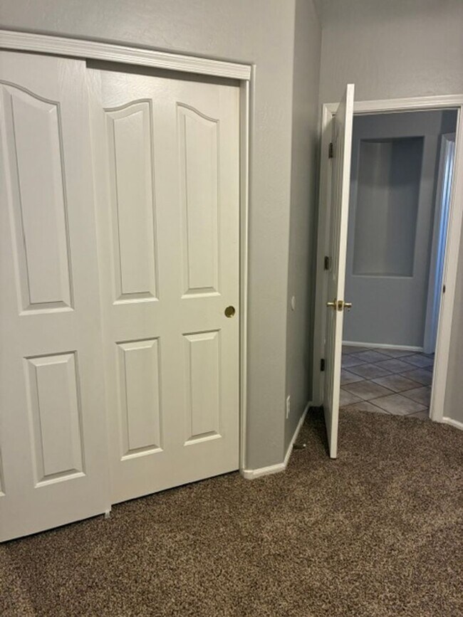 Building Photo - Nice Home in Gilbert!