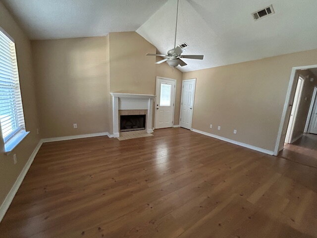 Building Photo - 2625 Weeping Willow Ln