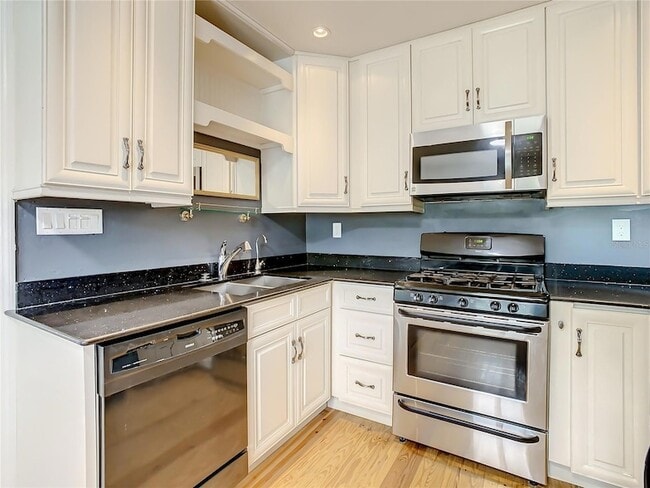 Building Photo - 5400 3rd Ave N