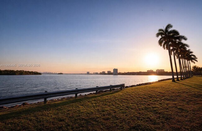 Building Photo - 12275 NE 19th Ave