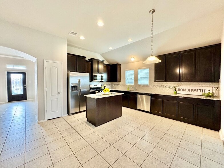 Building Photo - 5018 Victory Shores Ln