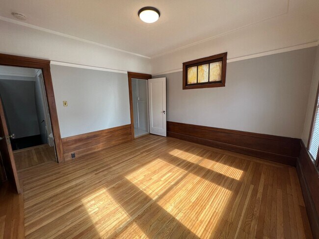 Building Photo - 3901-3907 Cesar Chavez