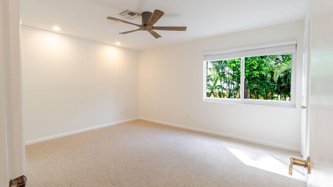 Building Photo - 3069 NW 27th Terrace