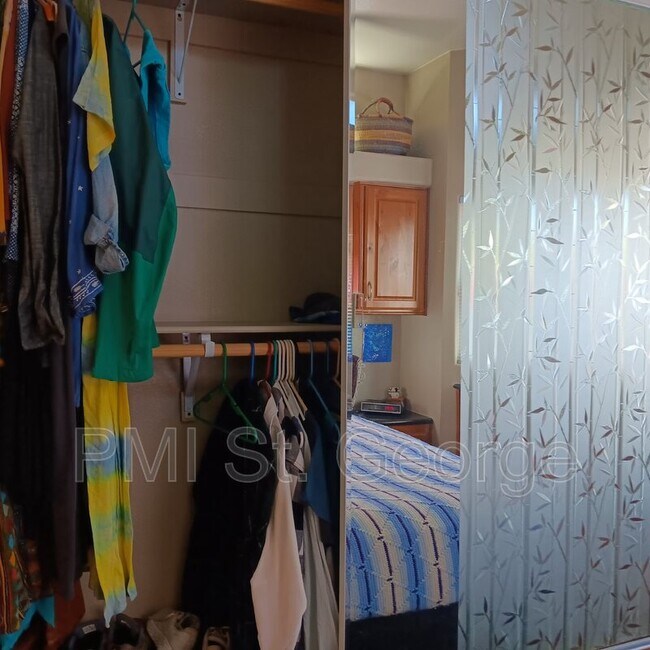 Building Photo - 55 Cinder St