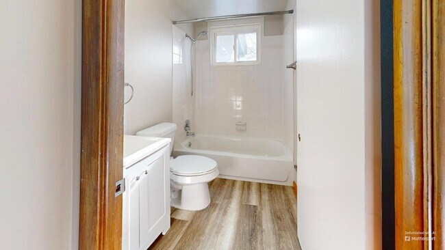 Building Photo - 7405 Marlborough Ave