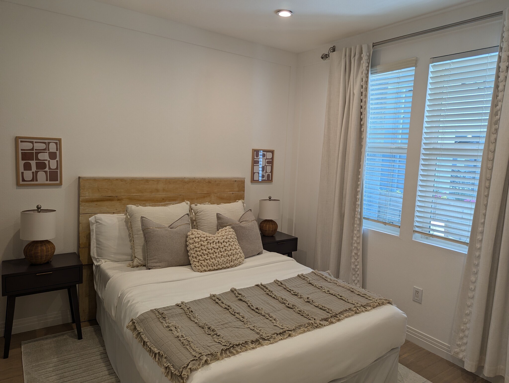 Building Photo - 7100 Playa Vista Dr