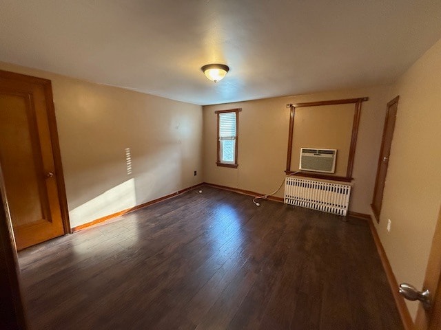 Building Photo - 122 Division St