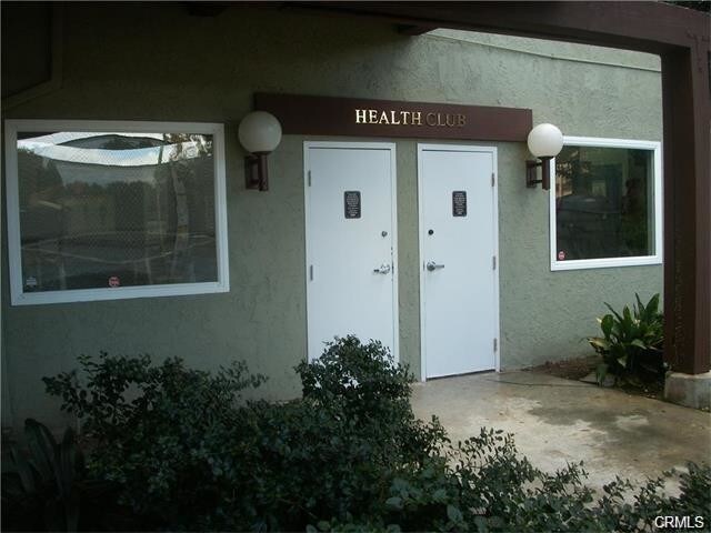 Building Photo - 1000 W MacArthur Blvd