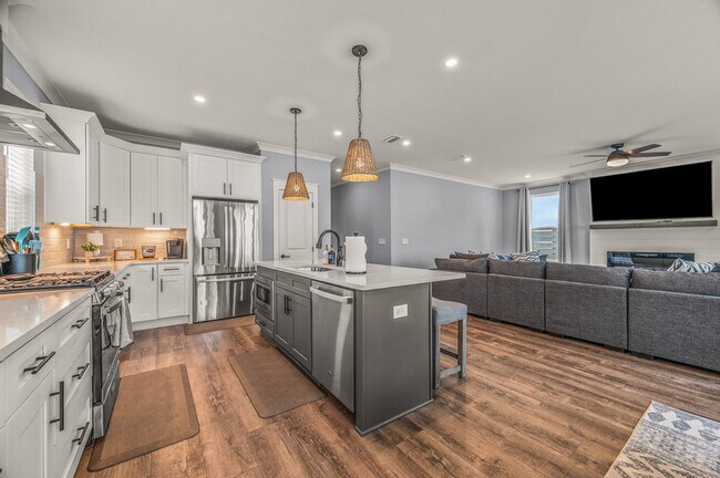 Building Photo - 9612 Indian Stone Ct
