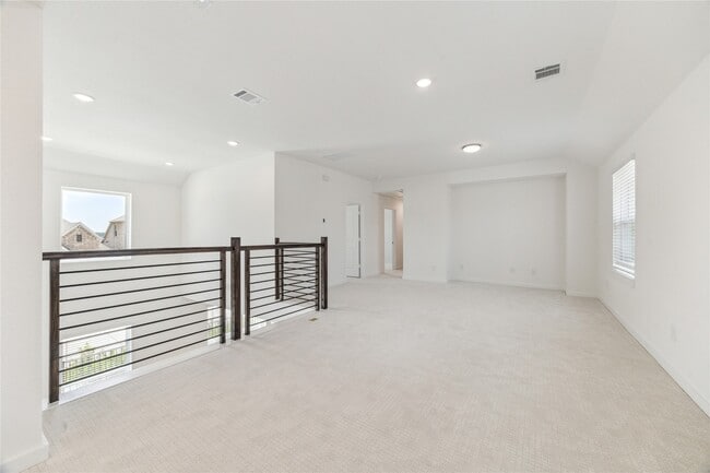 Building Photo - 21203 Electric Lgt Trl