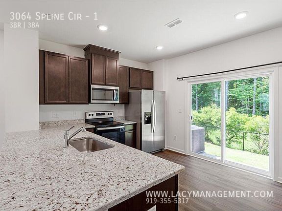 Building Photo - 3064 Spline Cir