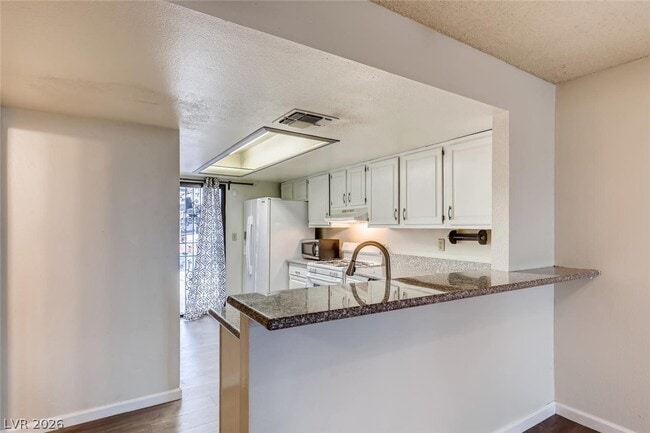 Building Photo - 6506 Ironbark Ln