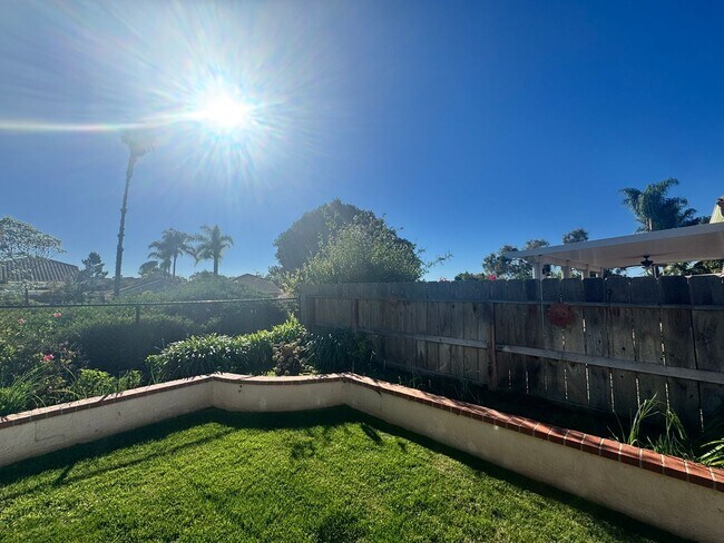 Building Photo - Beautiful Single-Story Rental Home in Ocean Hills – Oceanside