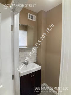 Building Photo - 4523 Parrish St