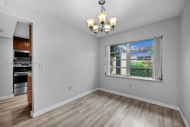 Building Photo - 2225 SW 62nd Ct