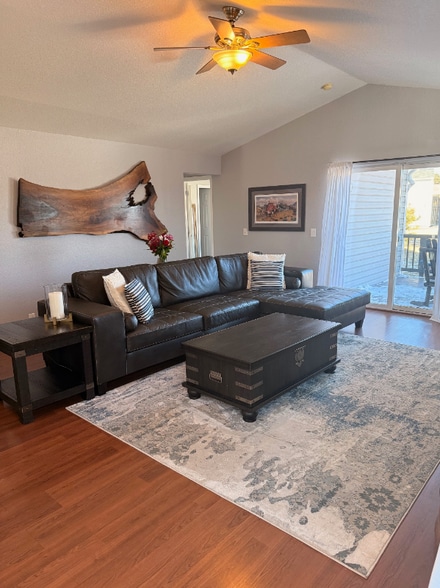 Building Photo - 6743 Harvey Ln