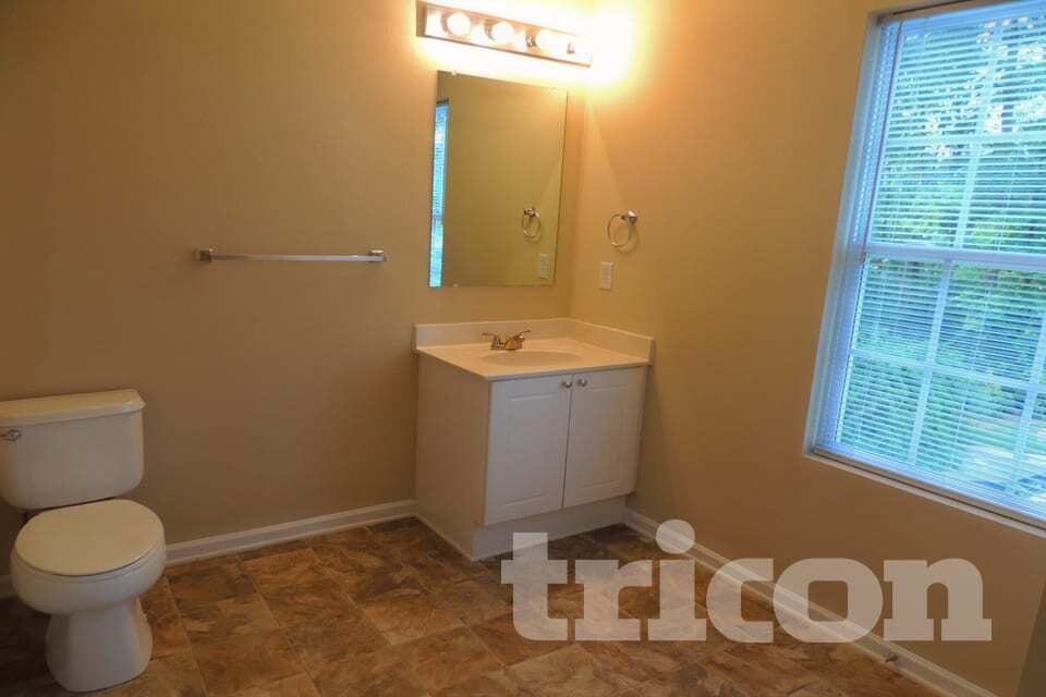 Building Photo - 5110 Grays Ridge Dr