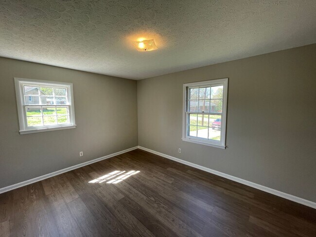 Building Photo - SHJ295-602 Lark Drive