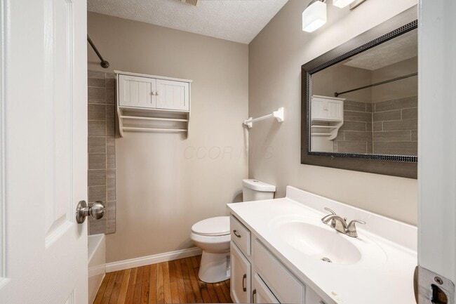 Building Photo - 4931 Leybourne Dr