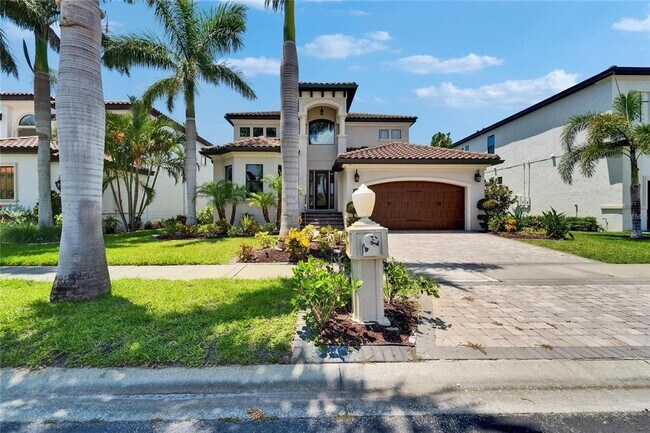 Building Photo - 6116 Lagomar Ln